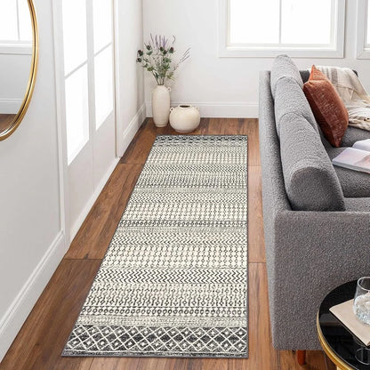 Black & Beige Geometric Rug